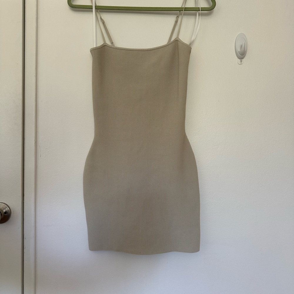 Aritzia dress